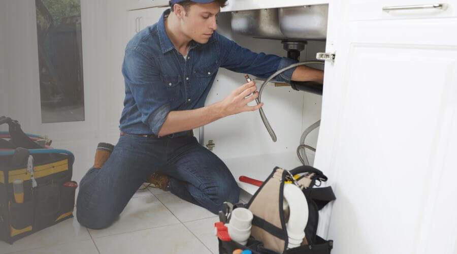 Local expert plumbing services in Hopwood, PA